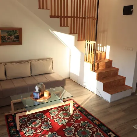 Idyllic River Front Holiday - Tisine Ferienhaus *