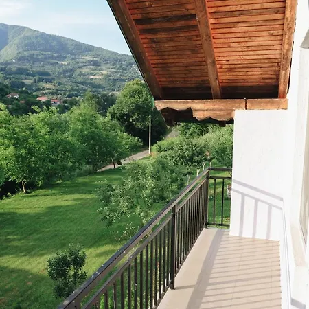 Ferienhaus Idyllic River Front Holiday - Tisine