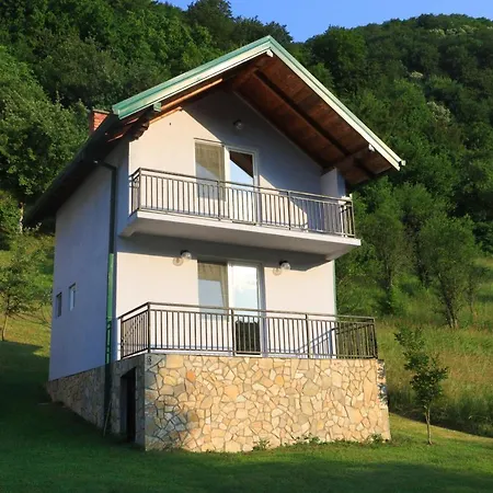 Ferienhaus Idyllic River Front Holiday - Tisine